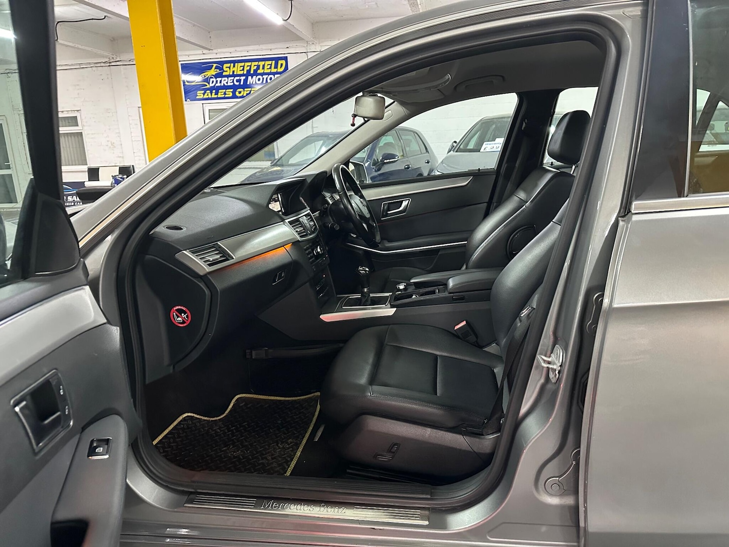 Used Mercedes-Benz E Class 2013 for sale - 75377414: Photo 16