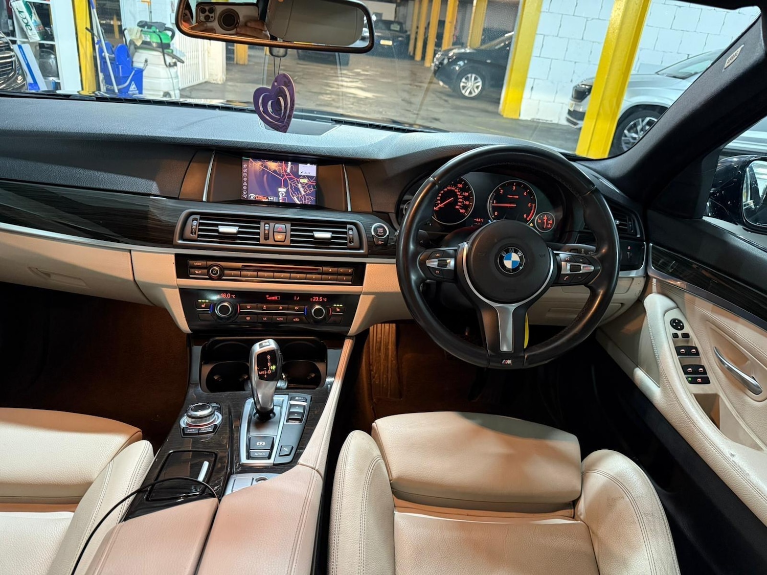 Used BMW 5 Series 2014 for sale - 77279055: Photo 14