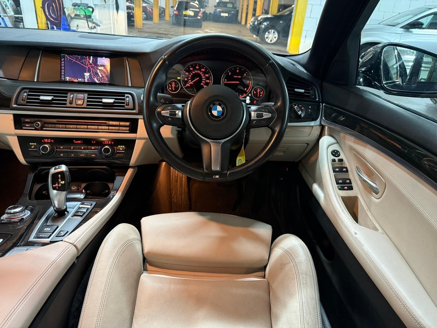 Used BMW 5 Series 2014 for sale - 77279055: Photo 33