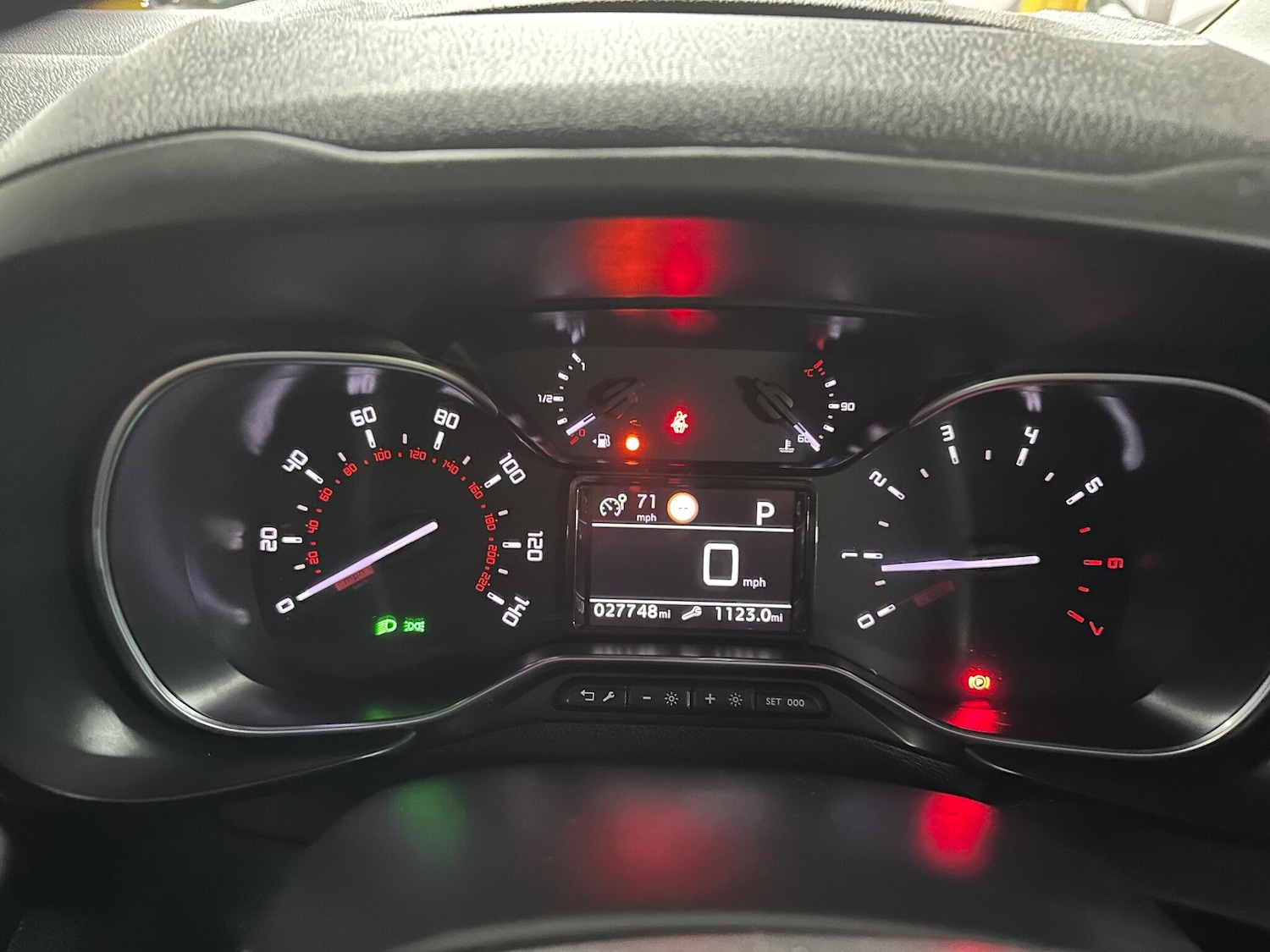 Used Citroen Berlingo 2020 for sale - 77120618: Photo 30