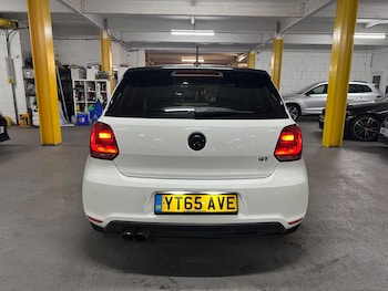 Used Volkswagen Polo 2015 for sale - 77412351: Photo