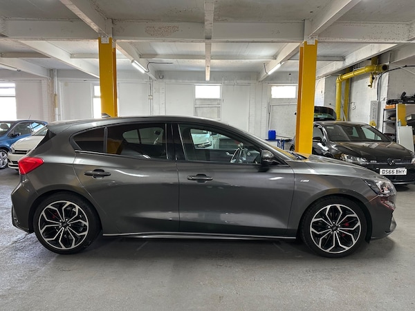 Used Ford Focus 2019 for sale - 75002404: Photo 2