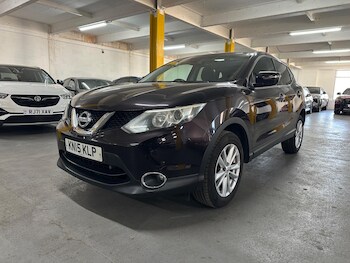 Used Nissan Qashqai 2015 for sale - 77853607: Photo