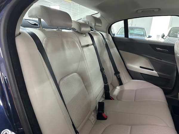 Used Jaguar XE 2016 for sale - 75520380: Photo 12