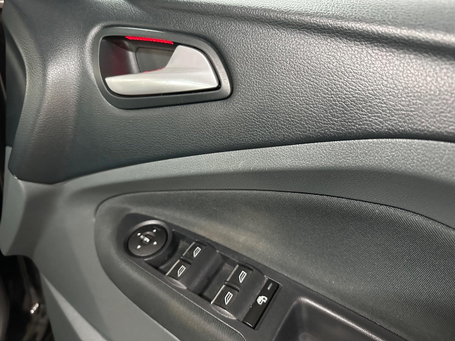 Used Ford C-Max 2014 for sale - 77992906: Photo 10