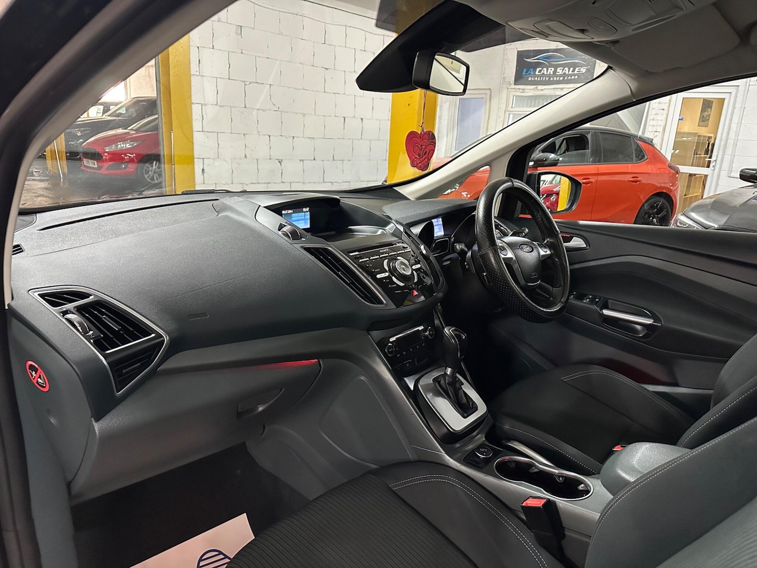 Used Ford C-Max 2014 for sale - 77992906: Photo 16