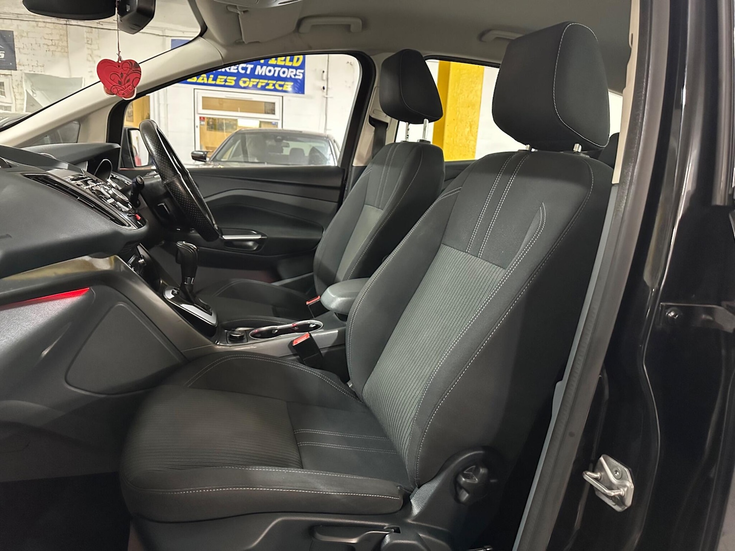 Used Ford C-Max 2014 for sale - 77992906: Photo 17