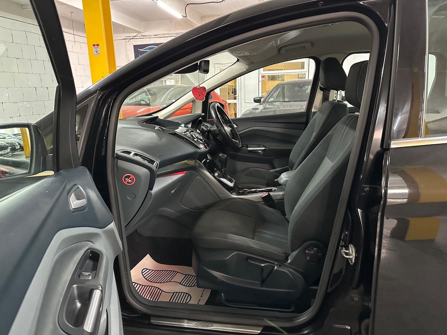 Used Ford C-Max 2014 for sale - 77992906: Photo 19