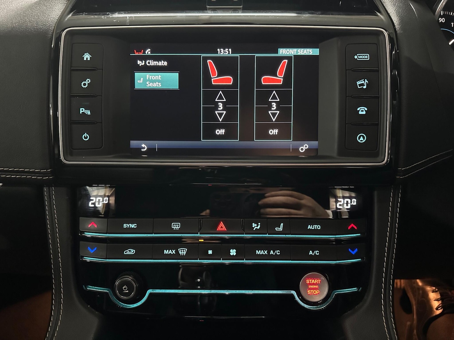 Used Jaguar F-Pace 2017 for sale - 76020368: Photo 25