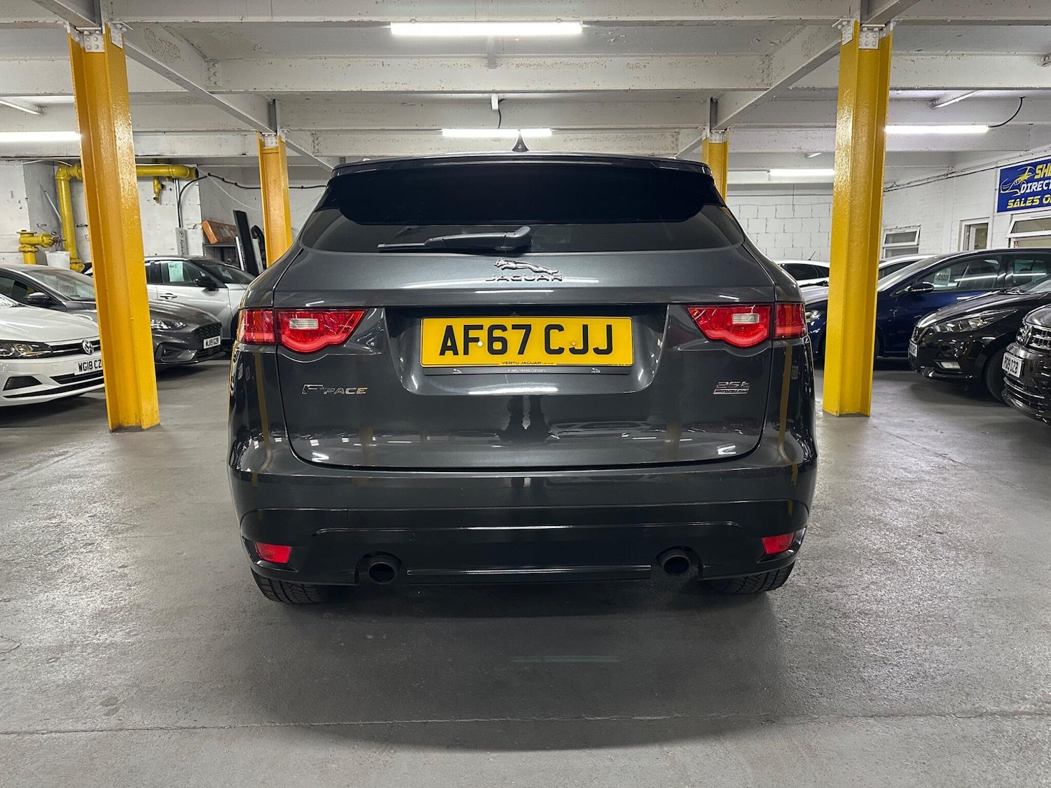 Used Jaguar F-Pace 2017 for sale - 76020368: Photo 5