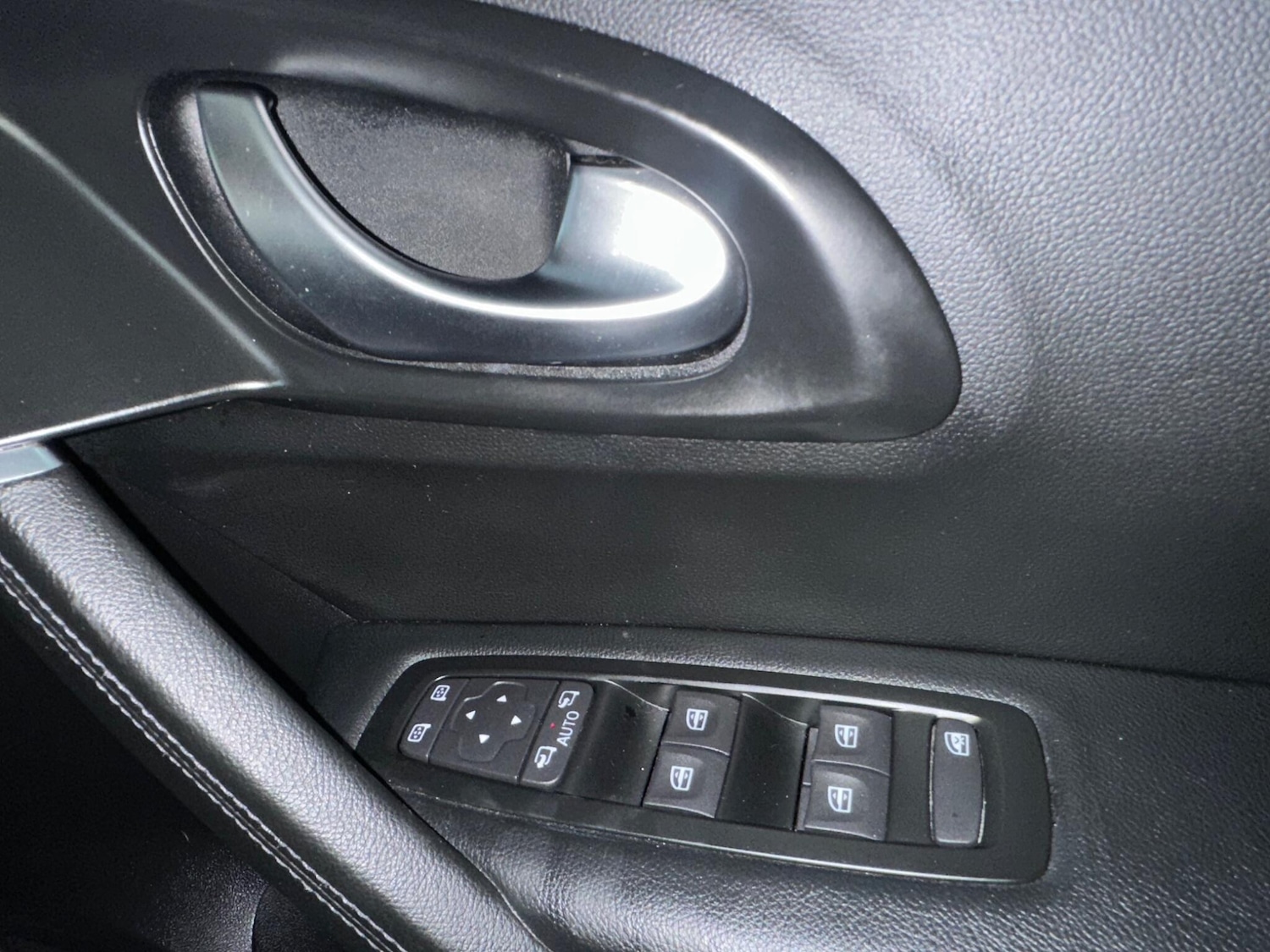 Used Renault Kadjar 2019 for sale - 77994270: Photo 30