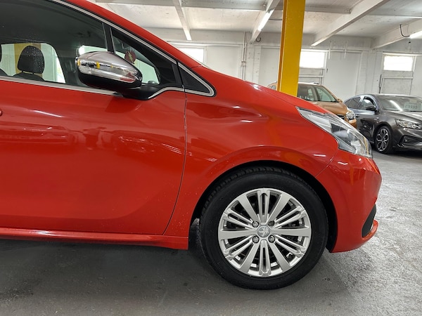 Used Peugeot 208 2018 for sale - 75012968: Photo 6