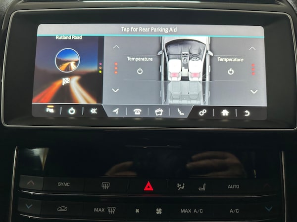 Used Jaguar XE 2018 for sale - 75319384: Photo 25