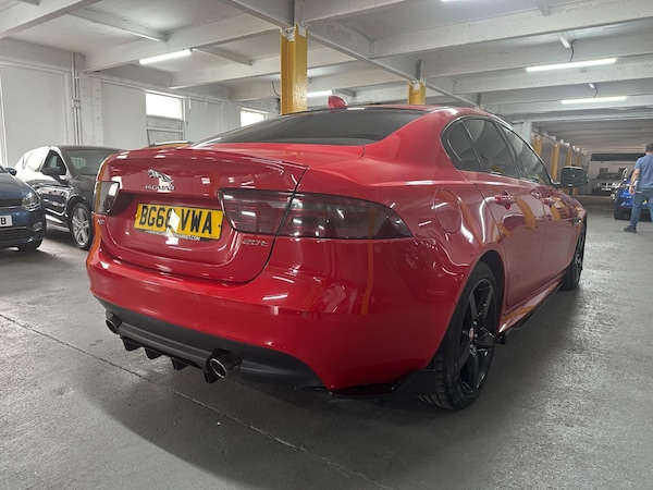 Used Jaguar XE 2018 for sale - 75319384: Photo 5