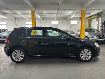 Used Volkswagen Golf 2013 for sale - 75697407: Photo