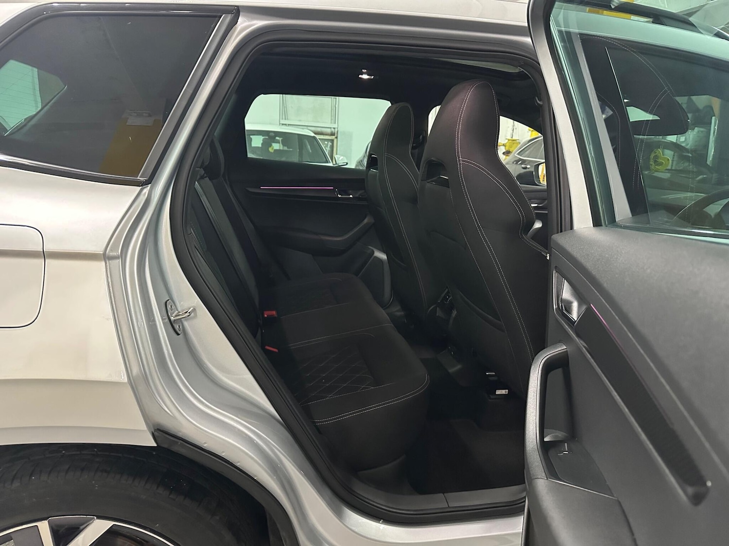 Used Skoda Karoq 2023 for sale - 77344642: Photo 13