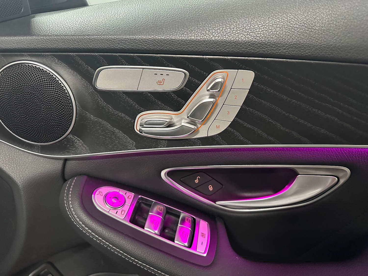 Used Mercedes-Benz C Class 2020 for sale - 76433098: Photo 23