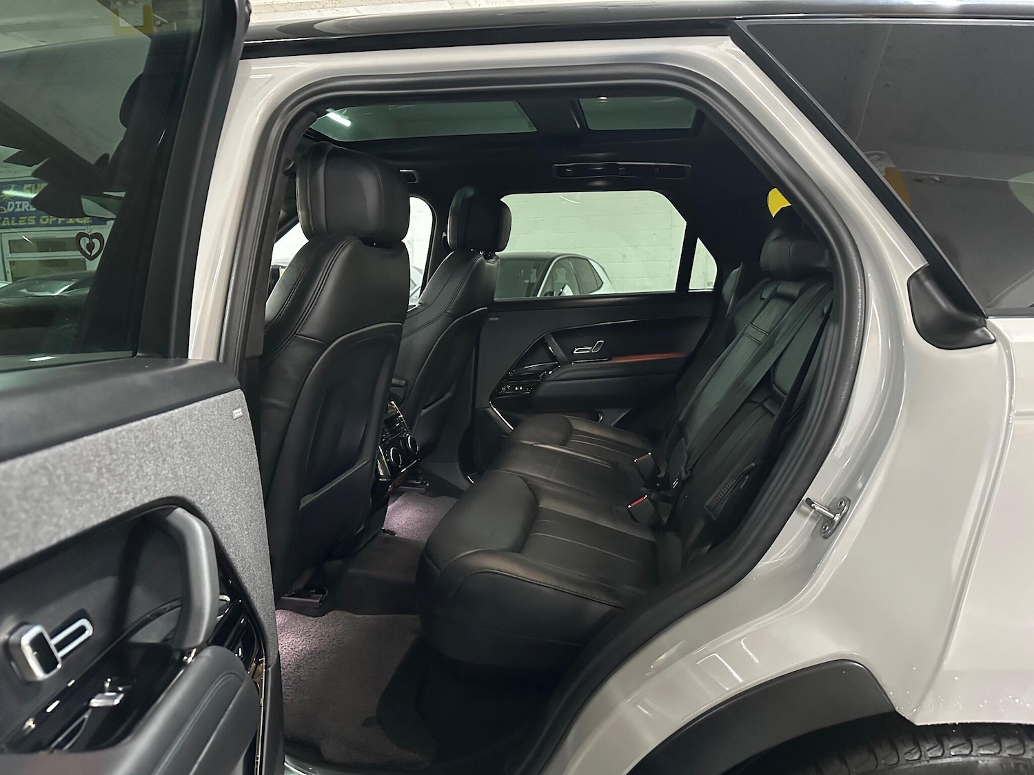 Used Land Rover Range Rover Sport 2024 for sale - 76433380: Photo 23