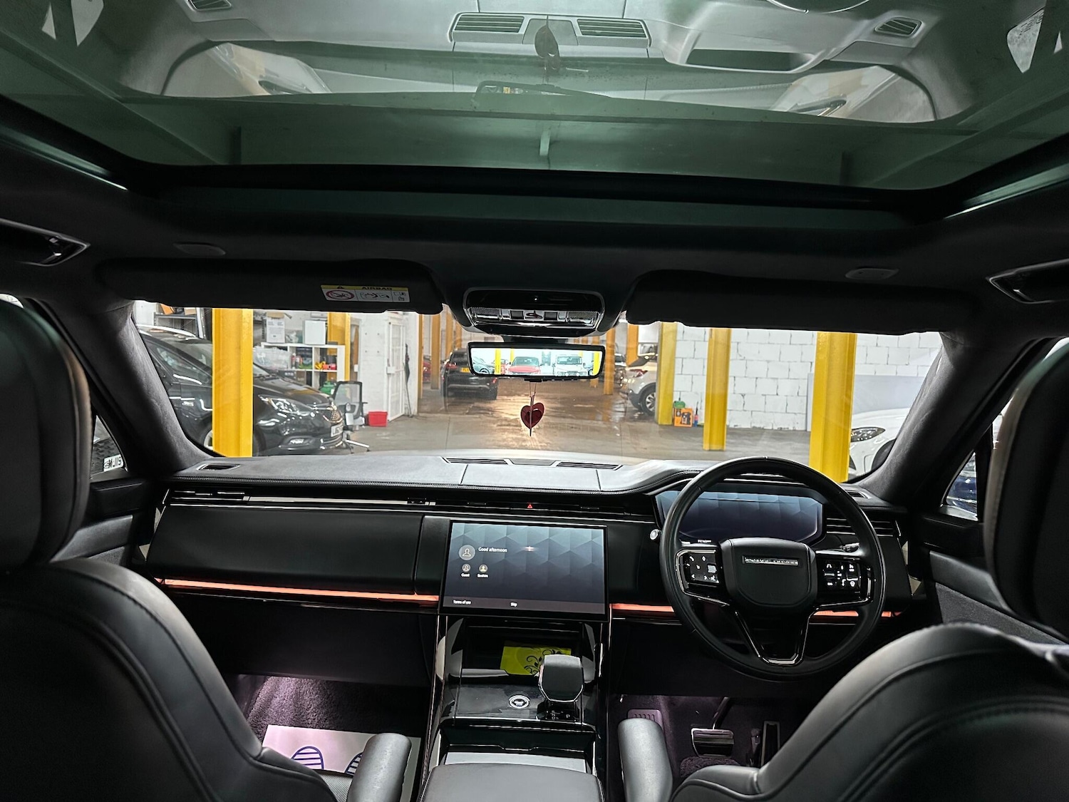 Used Land Rover Range Rover Sport 2024 for sale - 76433380: Photo 32