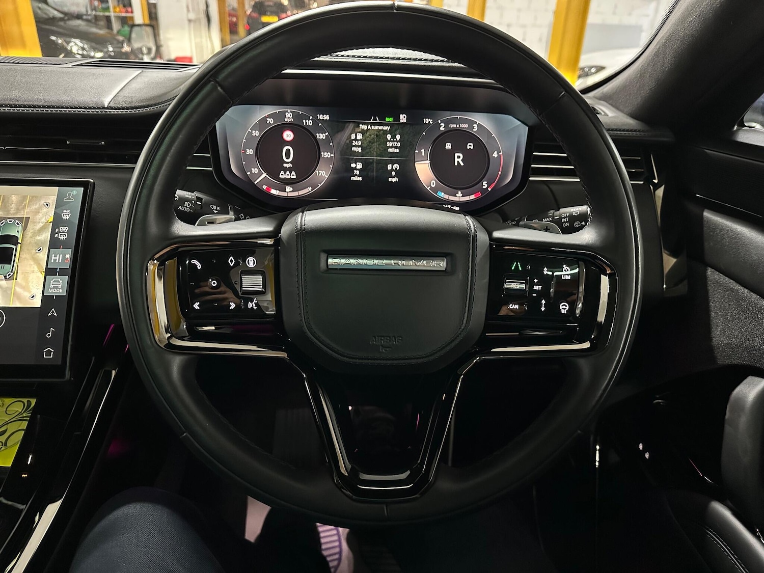 Used Land Rover Range Rover Sport 2024 for sale - 76433380: Photo 40