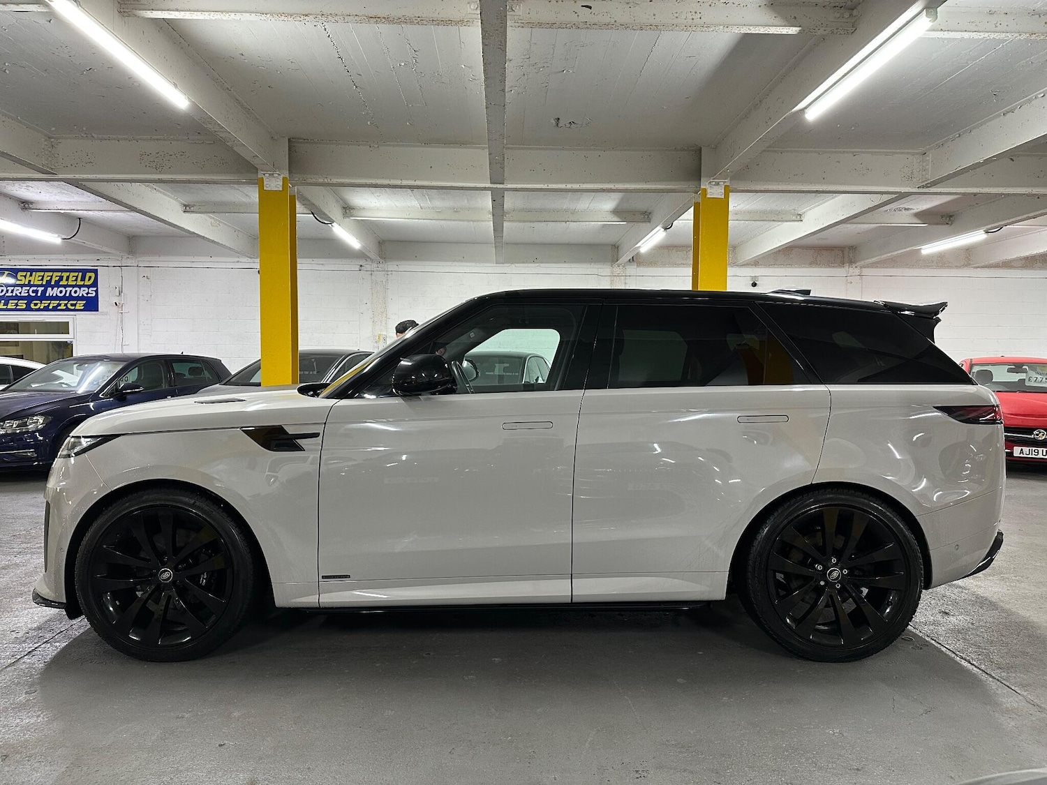 Used Land Rover Range Rover Sport 2024 for sale - 76433380: Photo 7