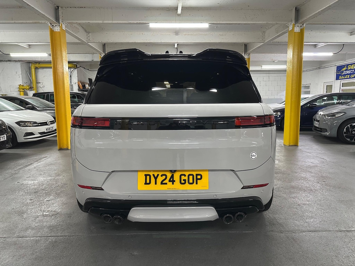 Used Land Rover Range Rover Sport 2024 for sale - 76433380: Photo 8