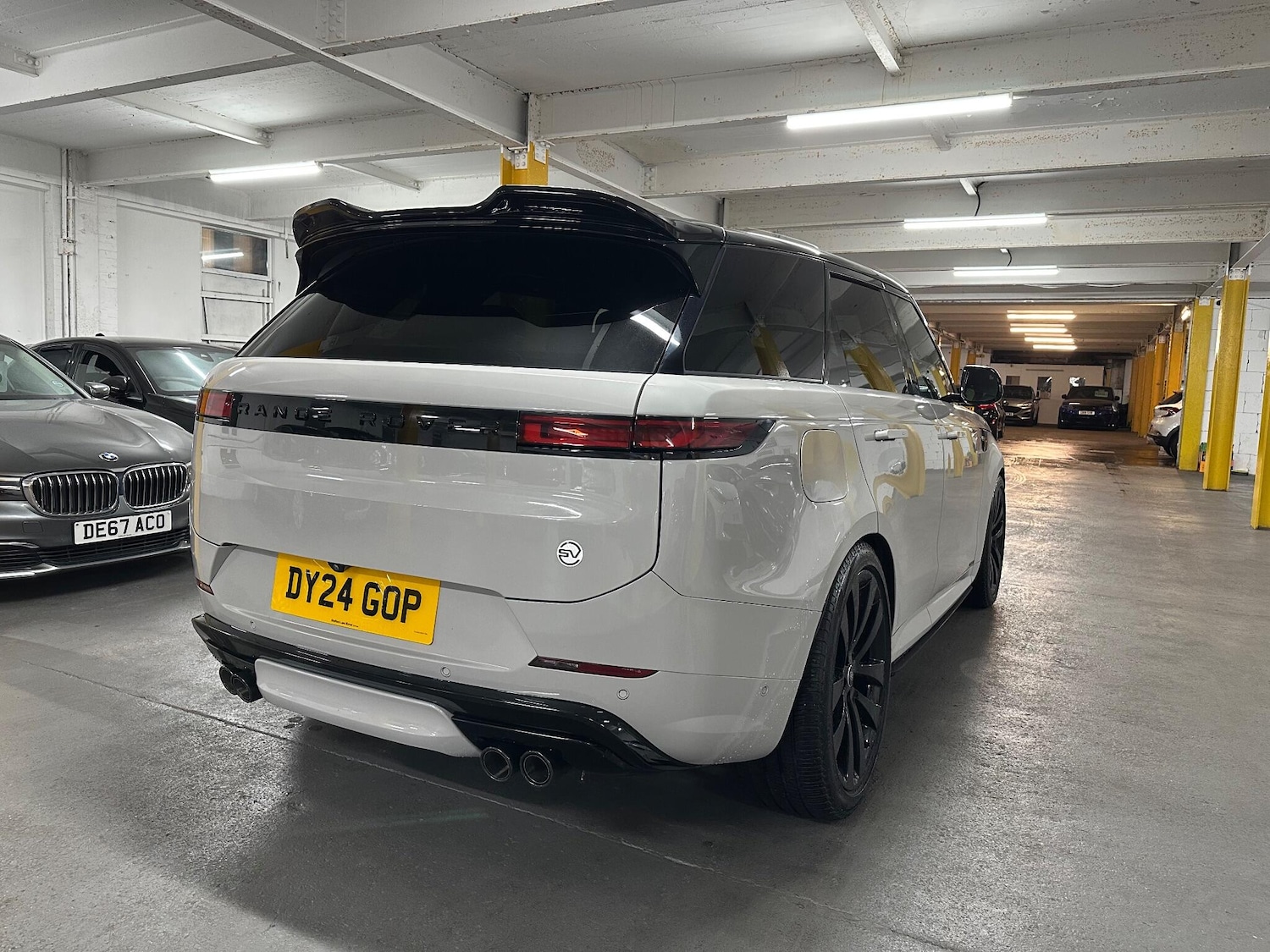 Used Land Rover Range Rover Sport 2024 for sale - 76433380: Photo 9