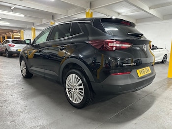 Used Vauxhall Grandland X 2018 for sale - 77560017: Photo