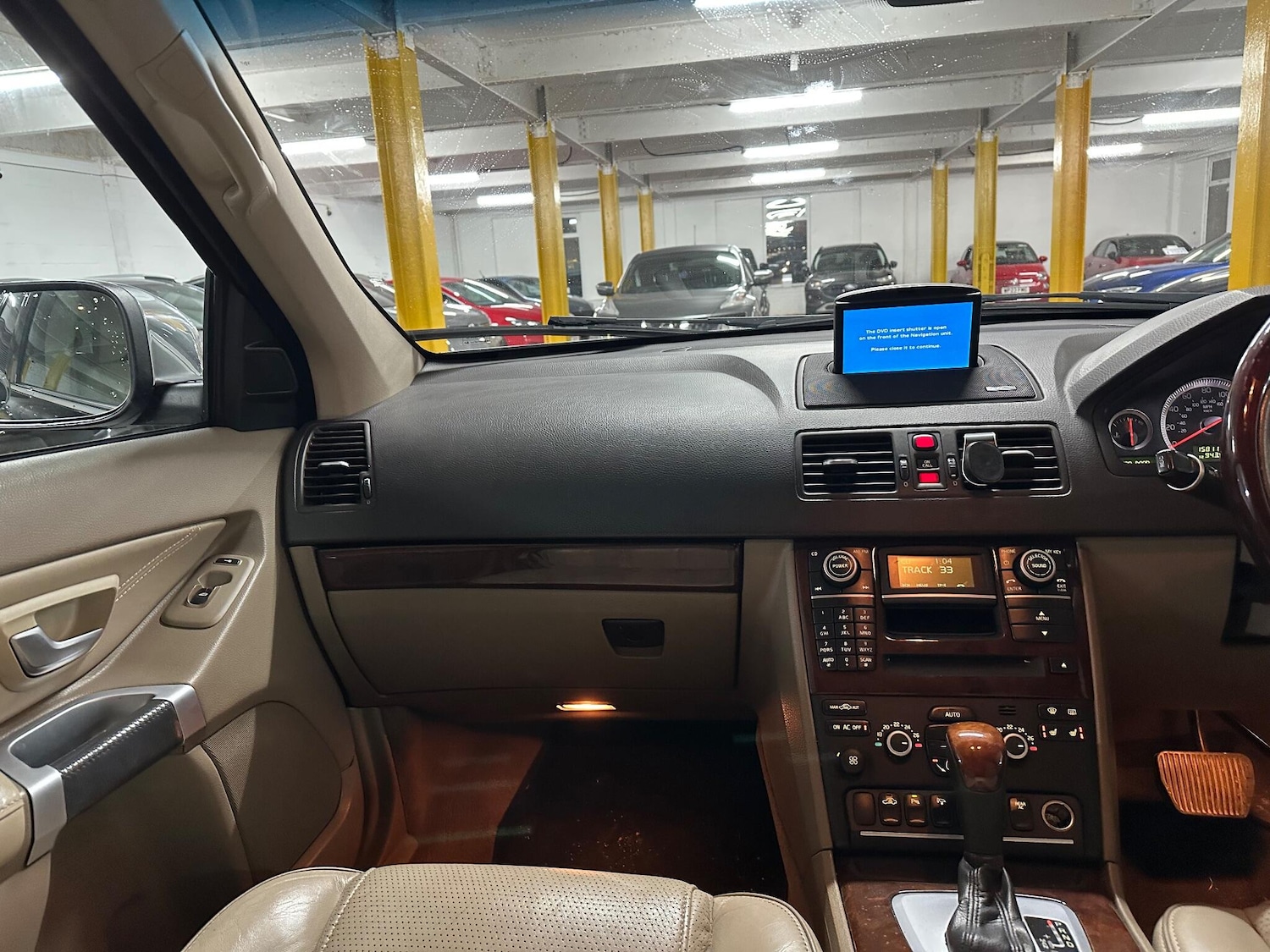 Used Volvo XC90 2011 for sale - 77109192: Photo 20