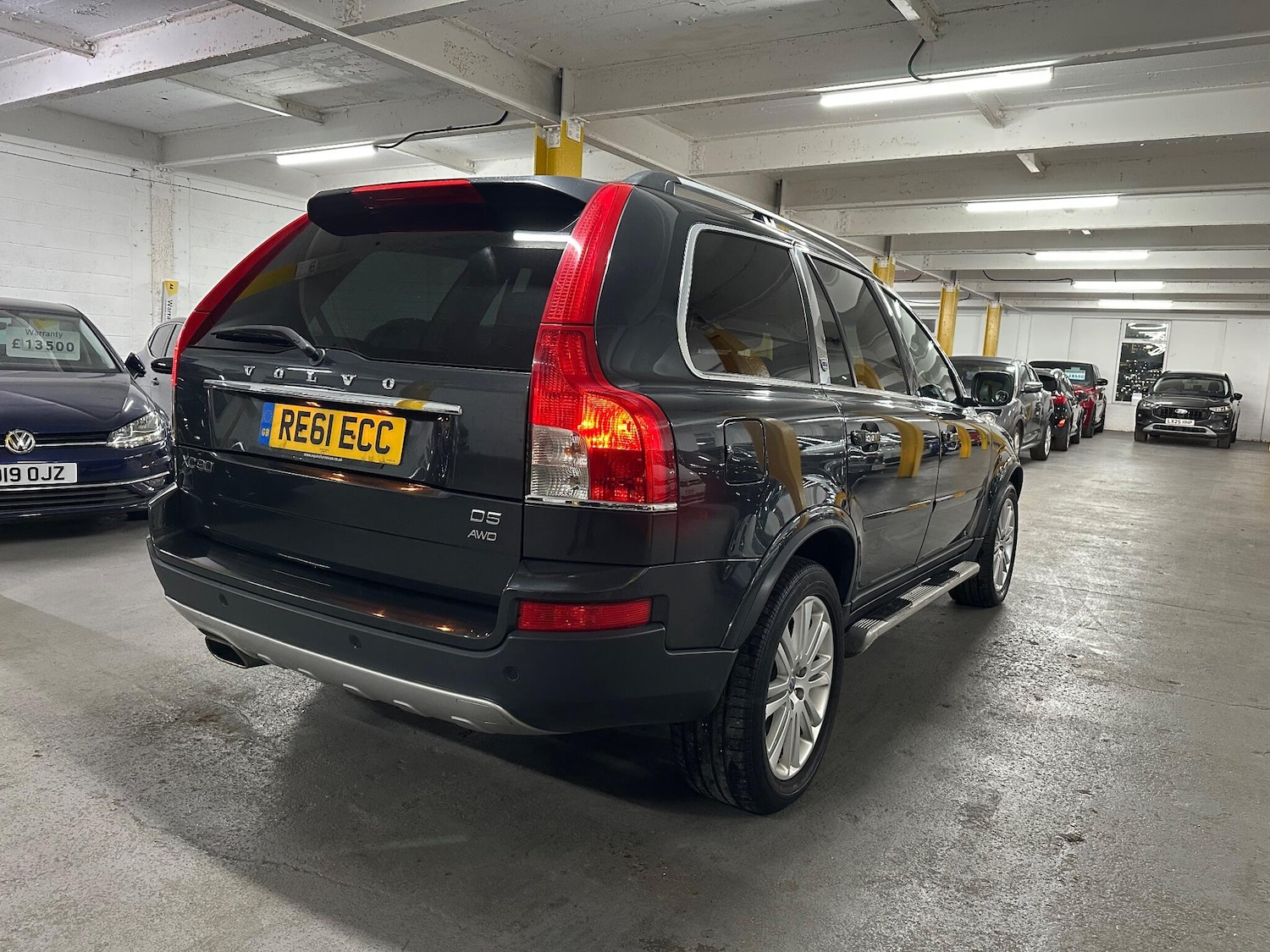 Used Volvo XC90 2011 for sale - 77109192: Photo 3