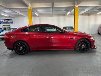 Used Jaguar XE 2016 for sale - 78384545: Photo