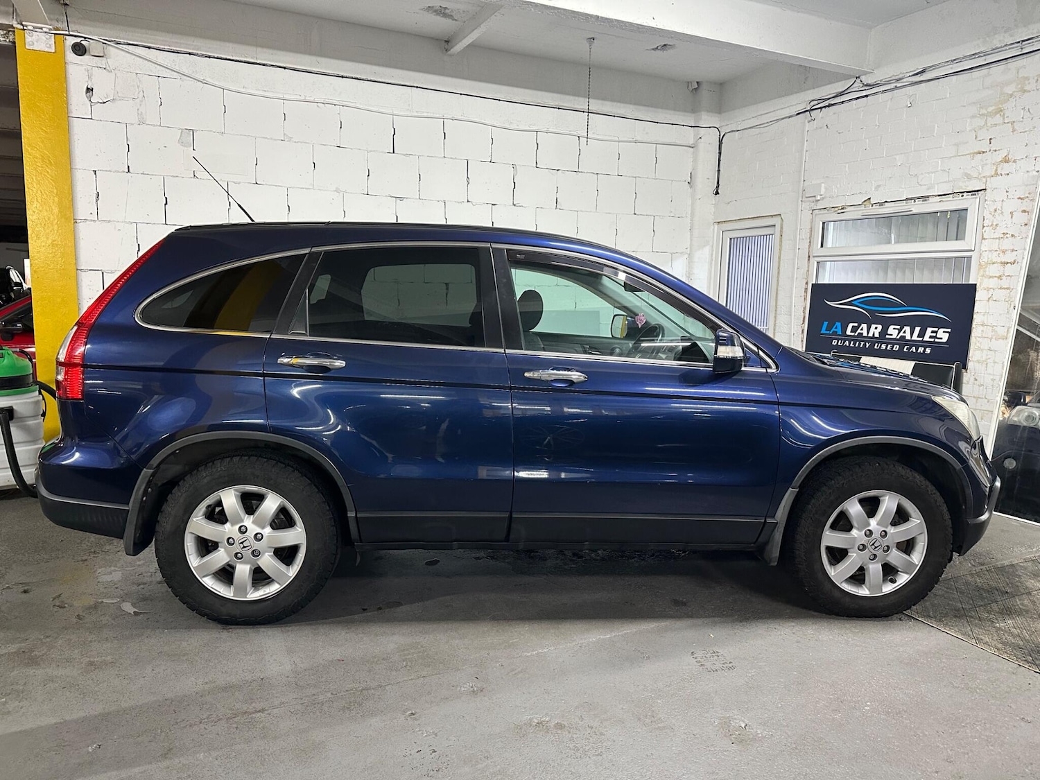 Used Honda CR-V 2008 for sale - 77478933: Photo 3