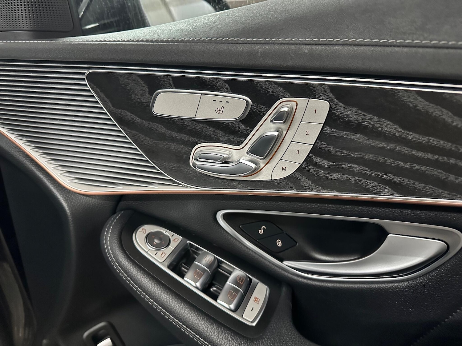 Used Mercedes-Benz EQC 2021 for sale - 77143759: Photo 14