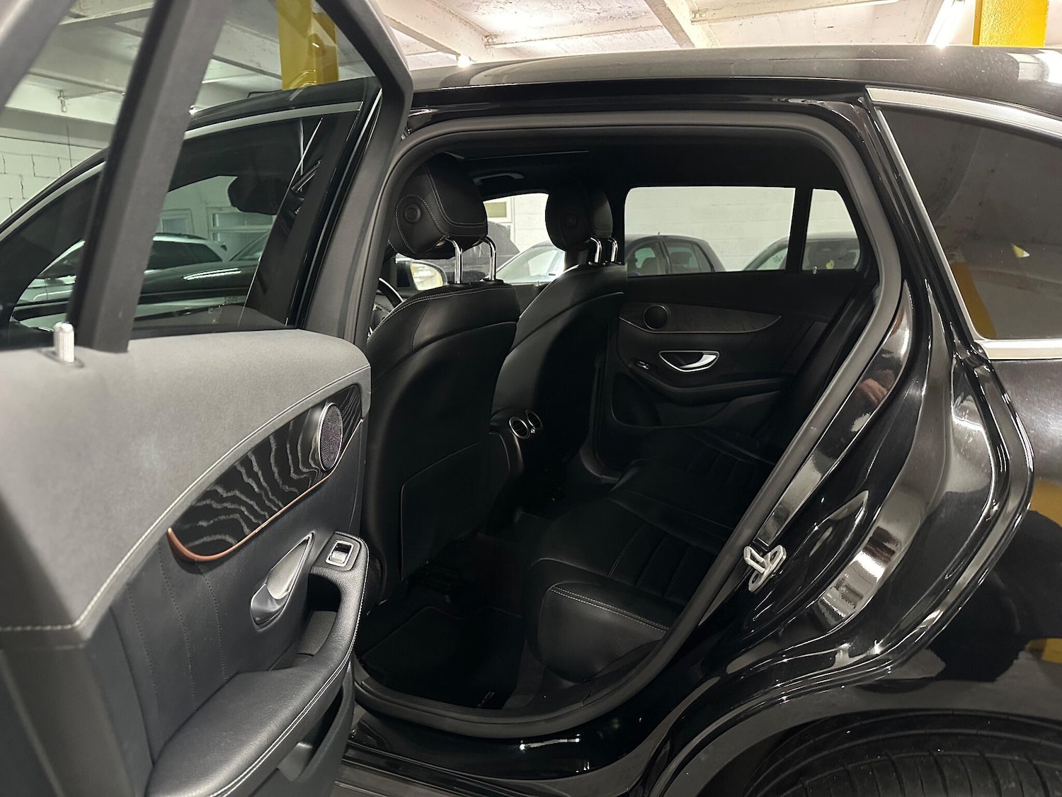 Used Mercedes-Benz EQC 2021 for sale - 77143759: Photo 16