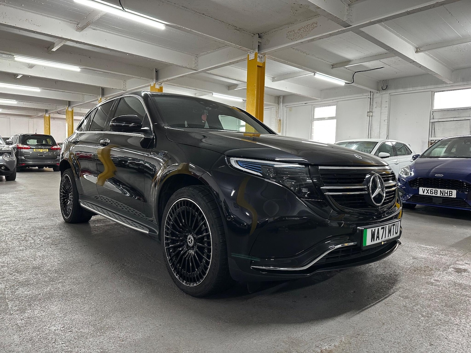 Used Mercedes-Benz EQC 2021 for sale - 77143759: Photo 2