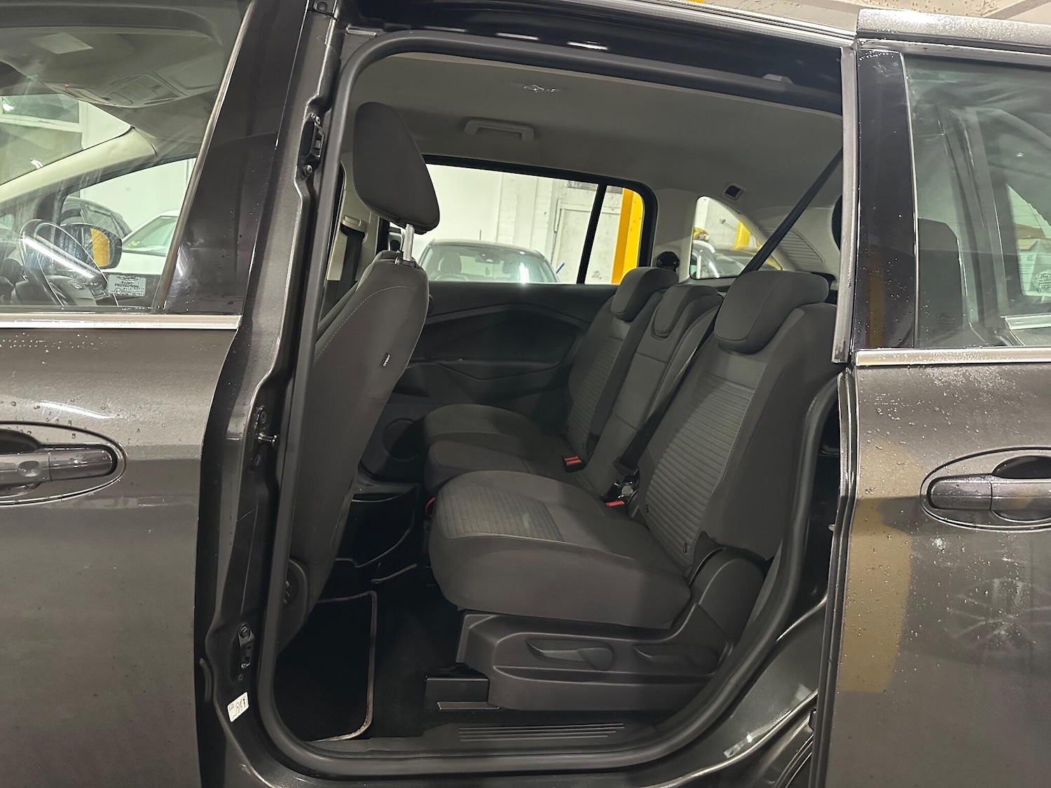 Used Ford Grand C-Max 2017 for sale - 77098156: Photo 19