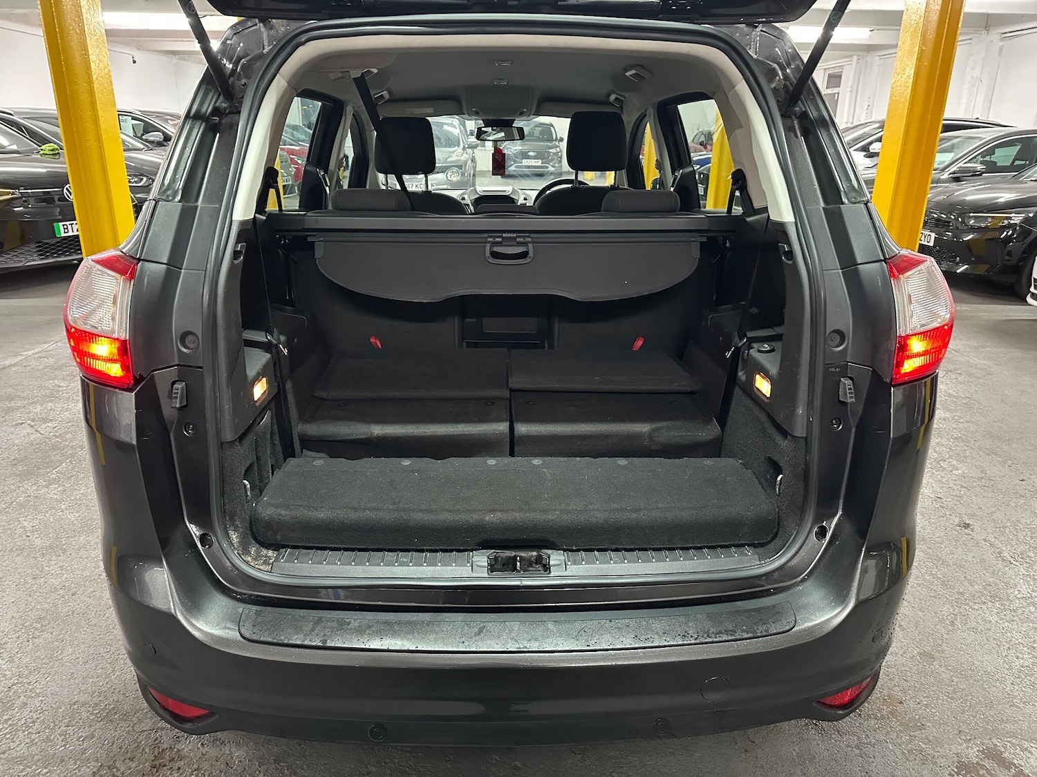 Used Ford Grand C-Max 2017 for sale - 77098156: Photo 25