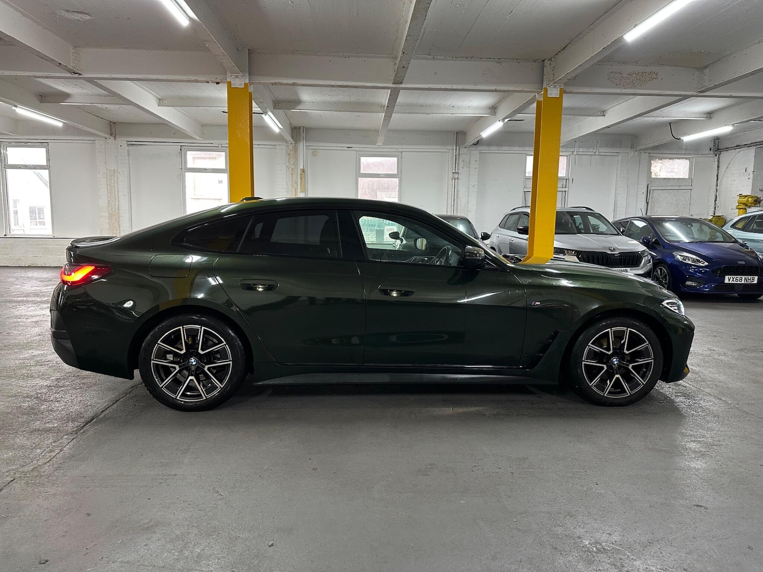 Used BMW 4 Series 2022 for sale - 77892142: Photo 2