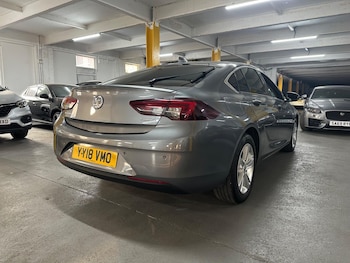 Used Vauxhall Insignia 2018 for sale - 79268123: Photo