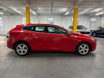 Used Volvo V40 2014 for sale - 77898645: Photo