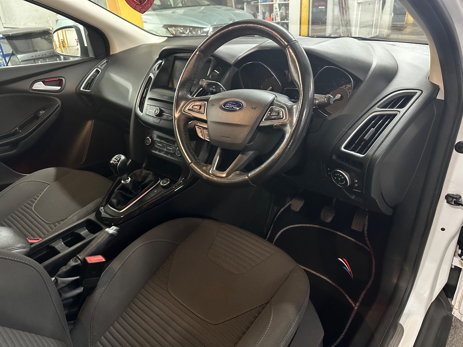 Used Ford Focus 2015 for sale - 77993288: Photo 11