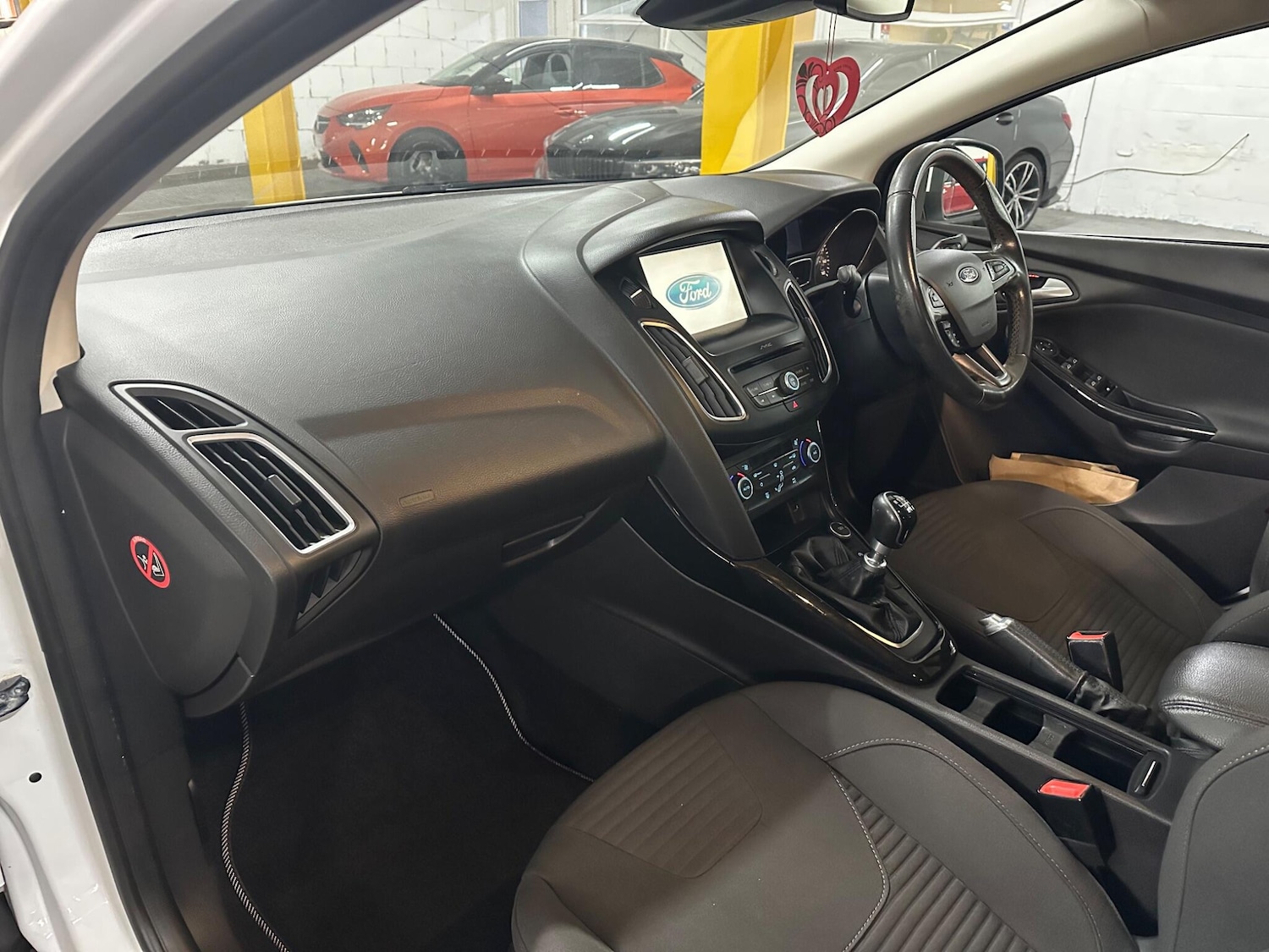 Used Ford Focus 2015 for sale - 77993288: Photo 15