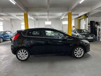 Used Ford Fiesta 2016 for sale - 75102505: Photo