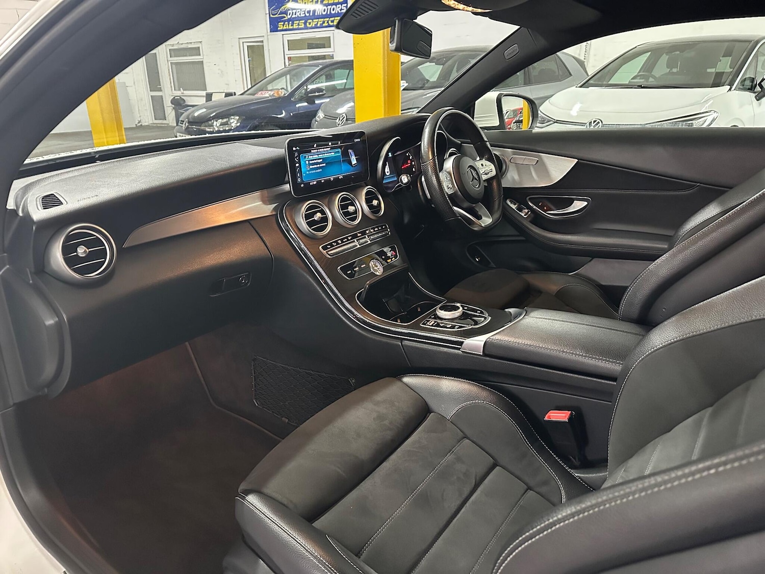 Used Mercedes-Benz C Class 2019 for sale - 76371370: Photo 10