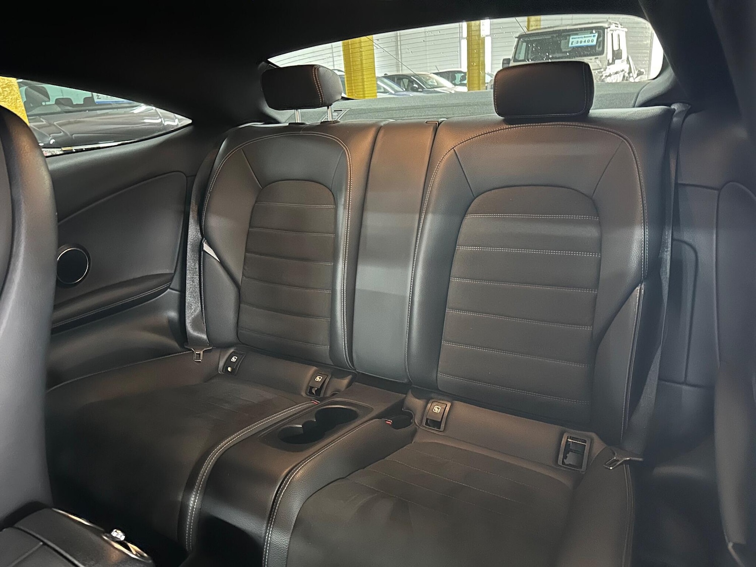 Used Mercedes-Benz C Class 2019 for sale - 76371370: Photo 11