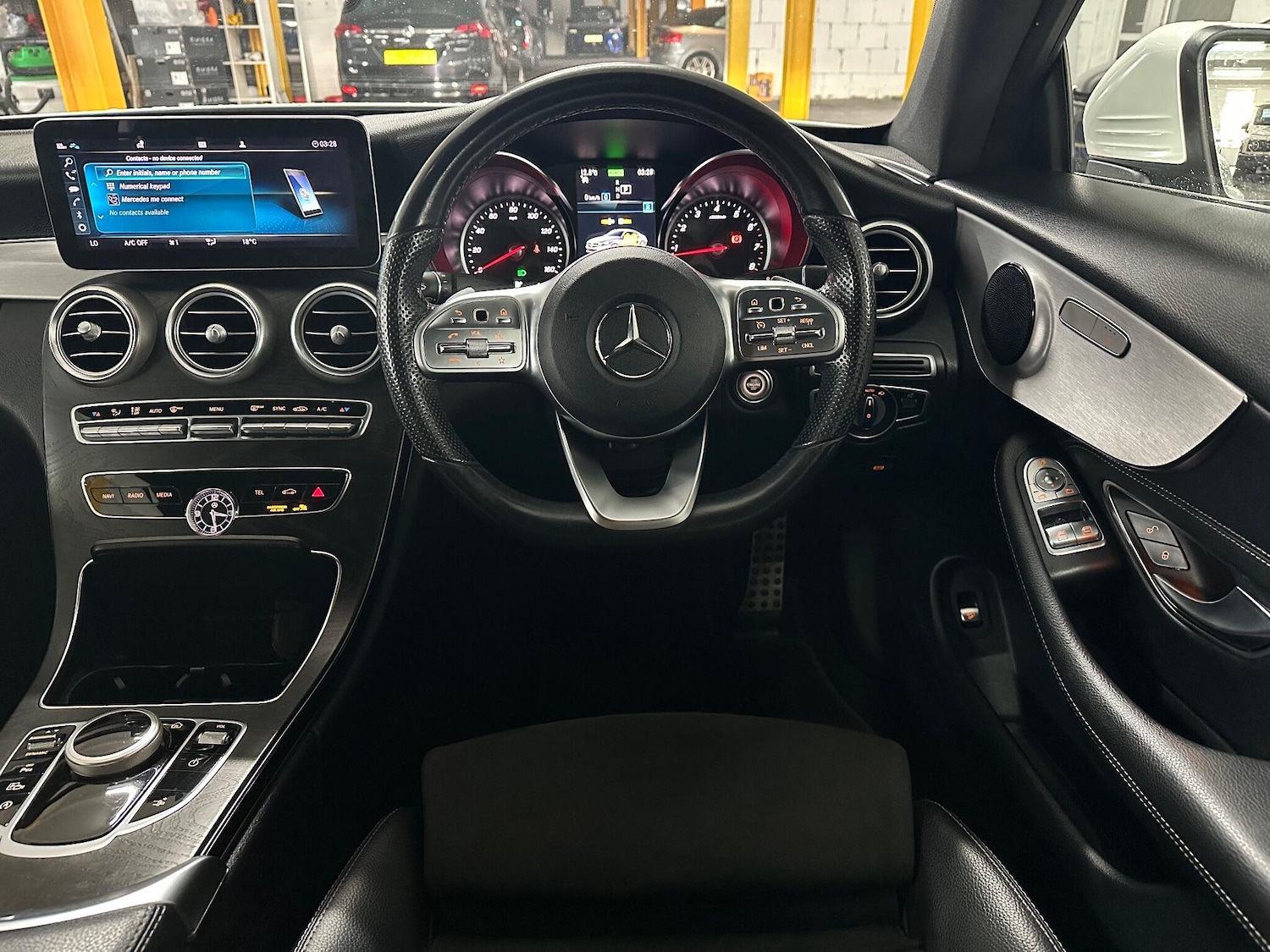 Used Mercedes-Benz C Class 2019 for sale - 76371370: Photo 15