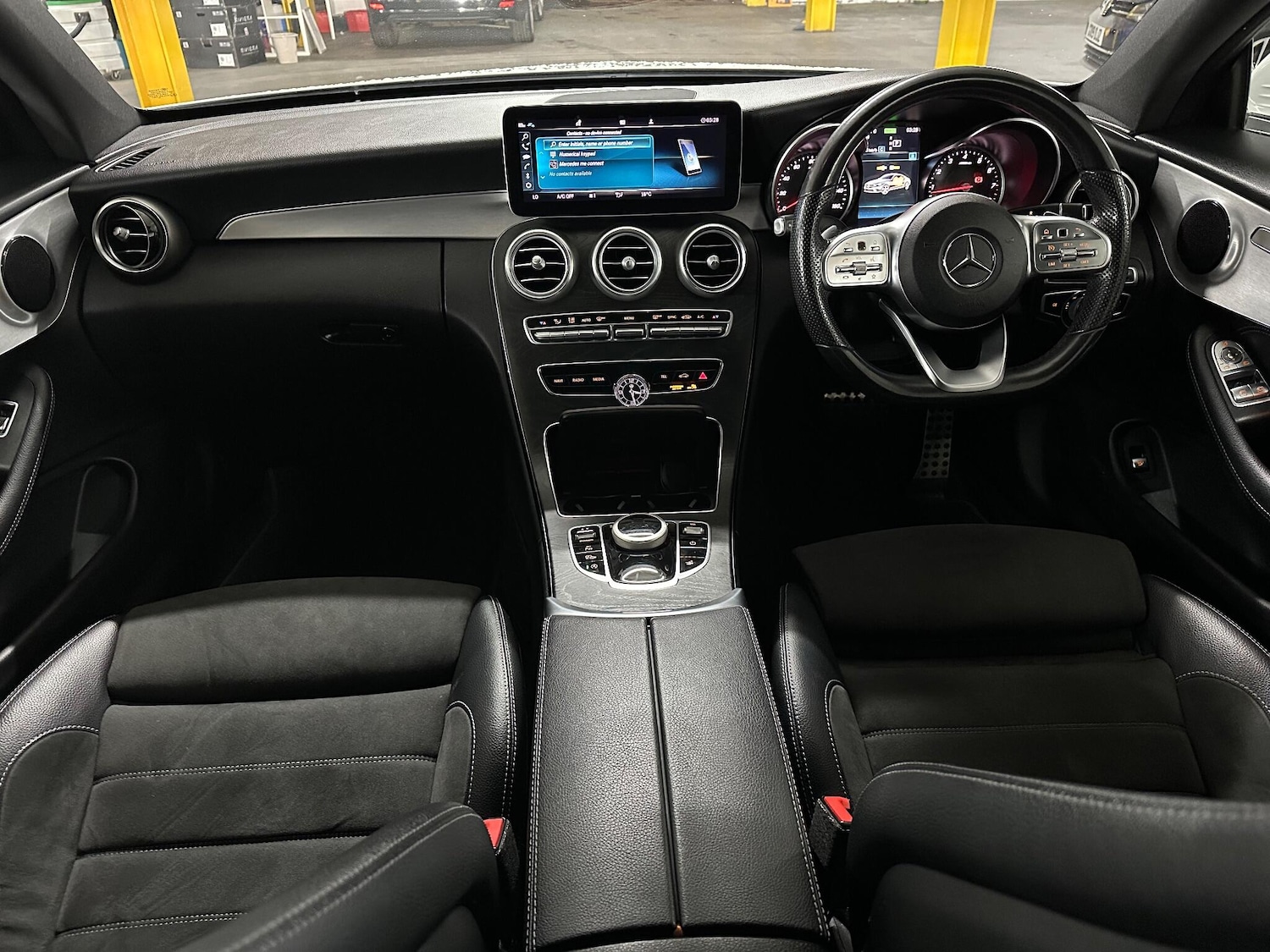 Used Mercedes-Benz C Class 2019 for sale - 76371370: Photo 16