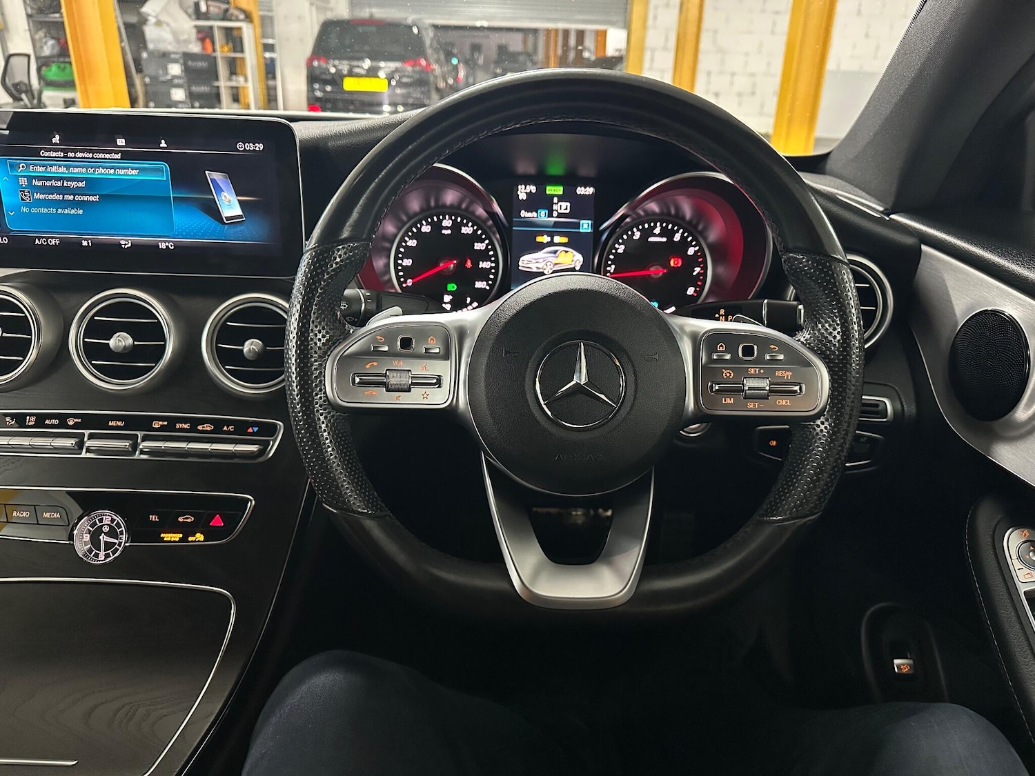 Used Mercedes-Benz C Class 2019 for sale - 76371370: Photo 18