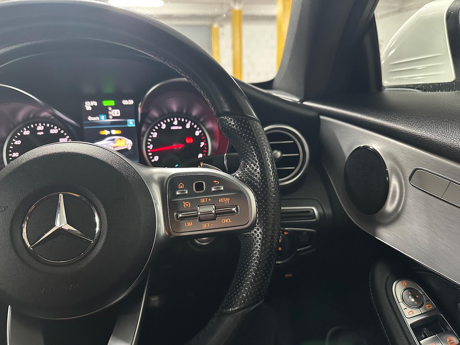 Used Mercedes-Benz C Class 2019 for sale - 76371370: Photo 20