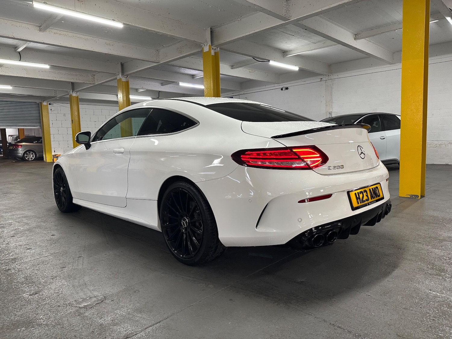 Used Mercedes-Benz C Class 2019 for sale - 76371370: Photo 4